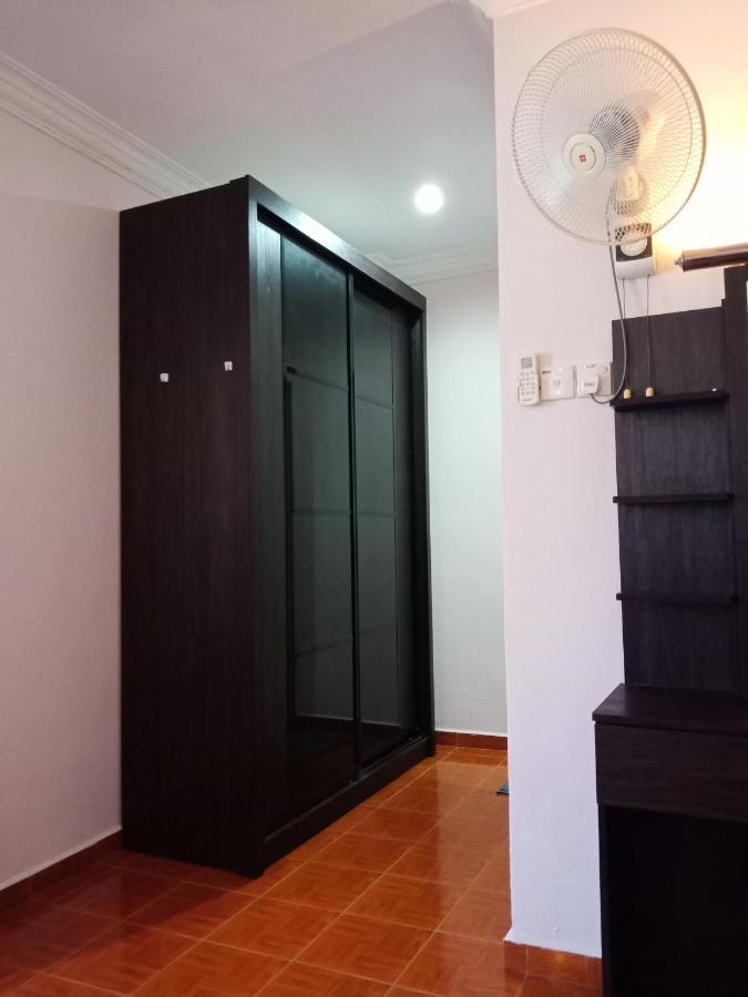 Glory Beach Resort Private Penthouse 포트딕슨 외부 사진