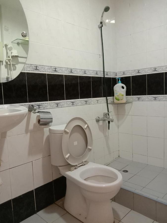 Glory Beach Resort Private Penthouse 포트딕슨 외부 사진