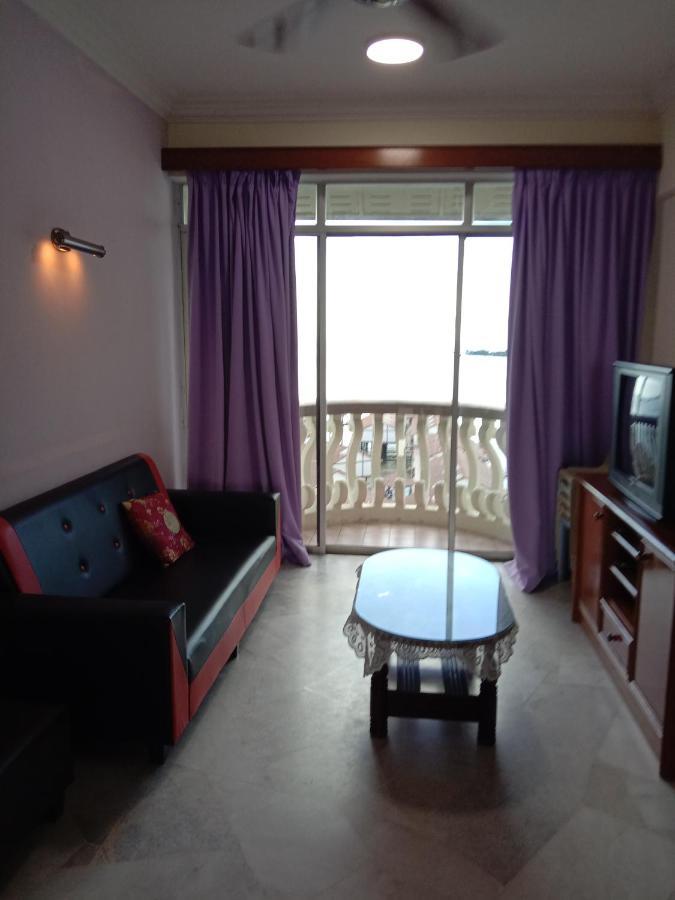 Glory Beach Resort Private Penthouse 포트딕슨 외부 사진