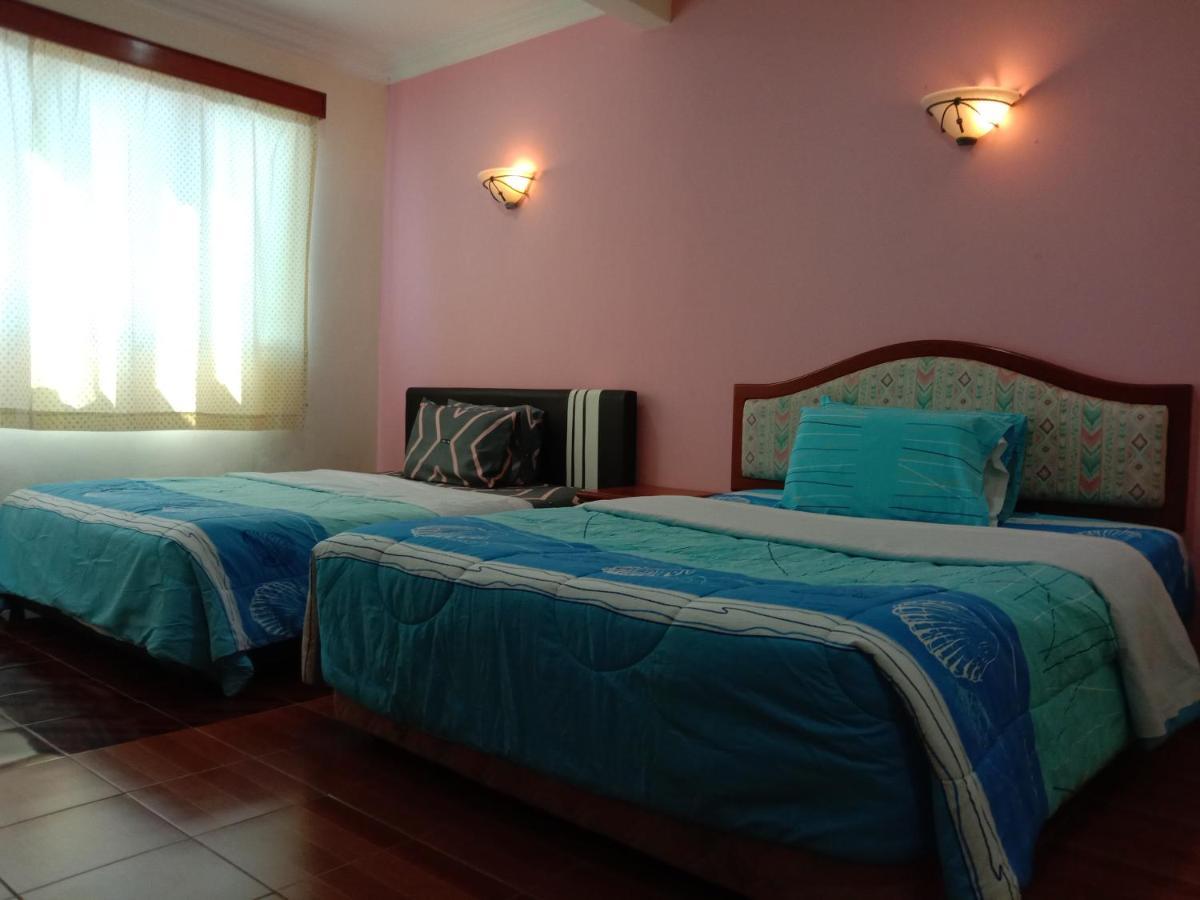 Glory Beach Resort Private Penthouse 포트딕슨 외부 사진
